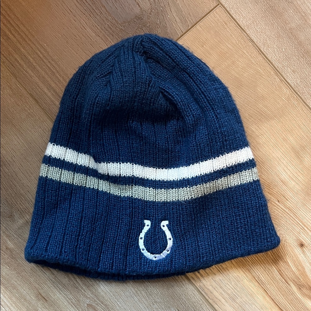 Indianapolis Colts NFL Reebok Kids Navy Beanie with White and Gray Stripes